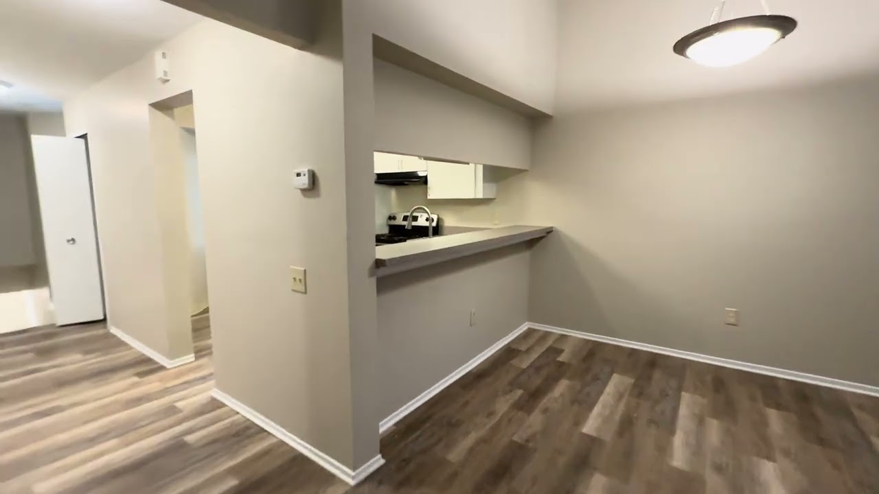 2/2 Marquette Second Floor w/ Level Two Renovations
