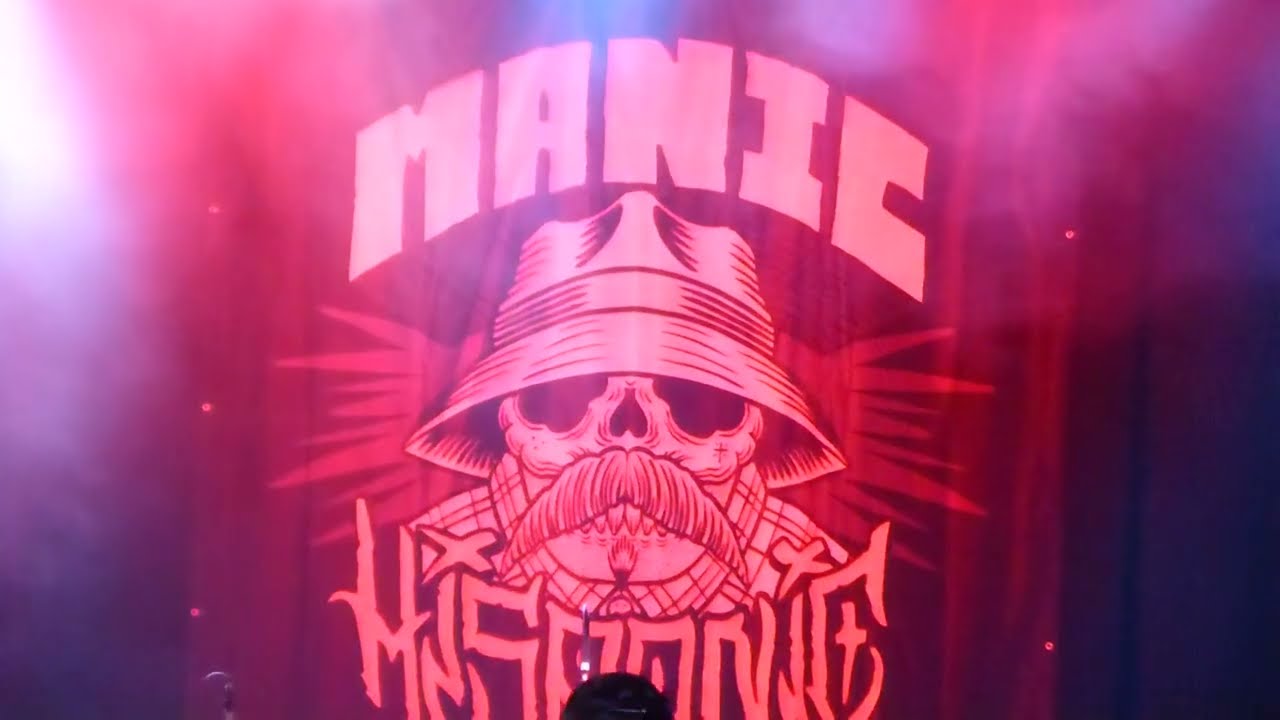 Manic Hispanic - Mexican Girl - SANTA ANA