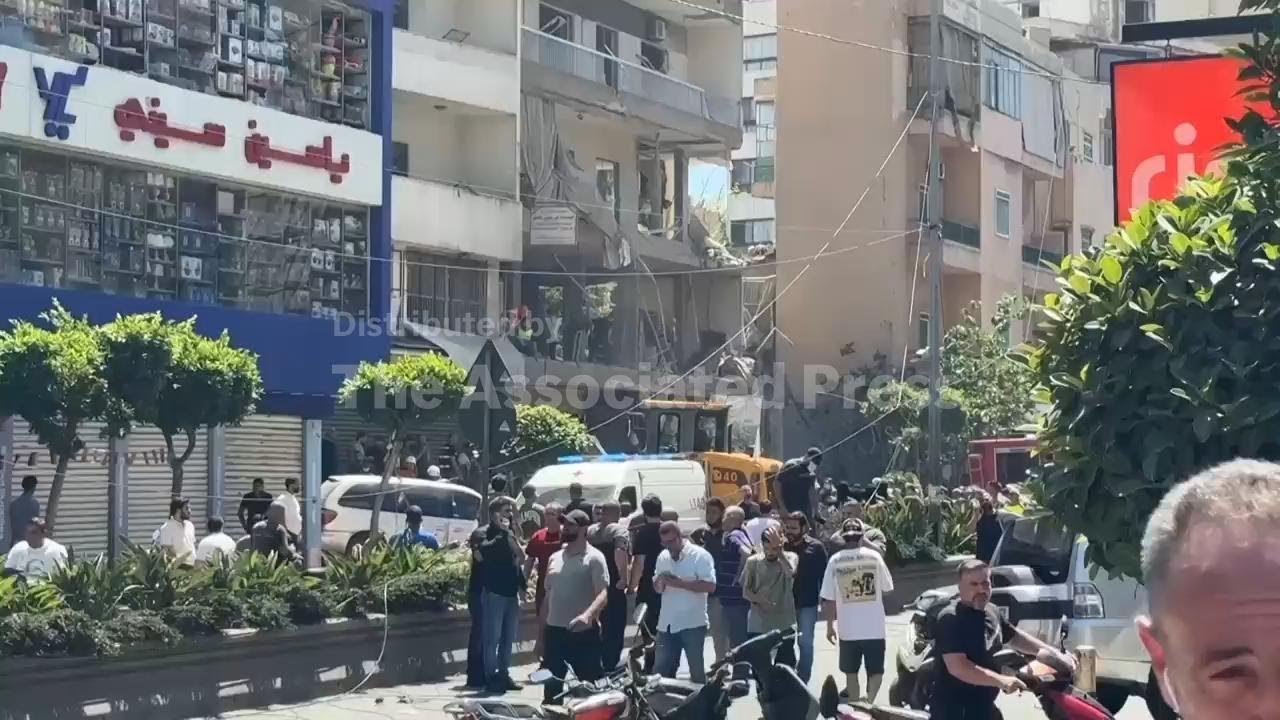 Israeli military strikes Beirut suburbs in the lead-up to anticipated US-Iran deal
