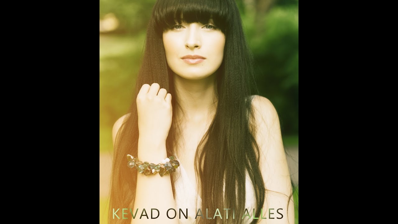 Sandra Nurmsalu - Kevad on alati alles (Lyric Video)
