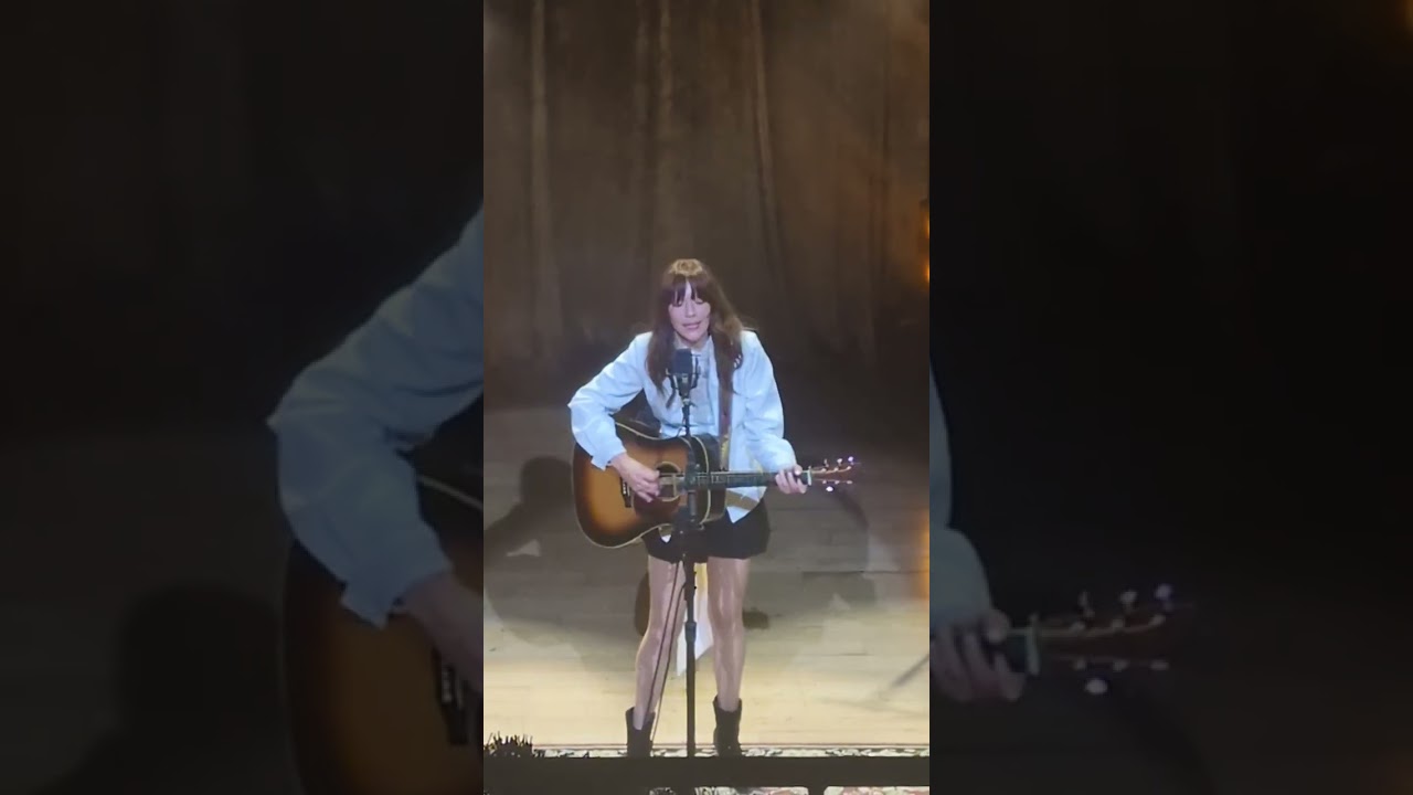 Standing On The Moon - Molly Tuttle 12/6/25
