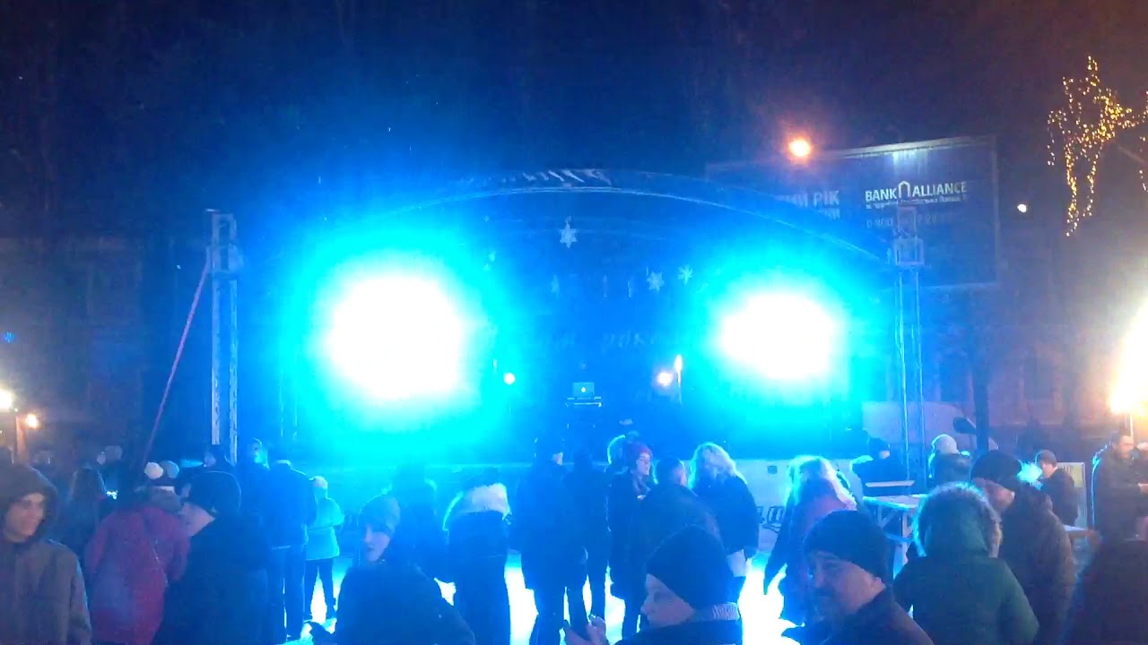 Прокат звукового комплекта AudioFocus серии EVO для озвучивания открытой площадки в Черновцах.