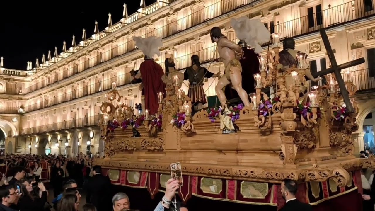 Jesús Despojado por Plaza Mayor, Salamanca 2025.