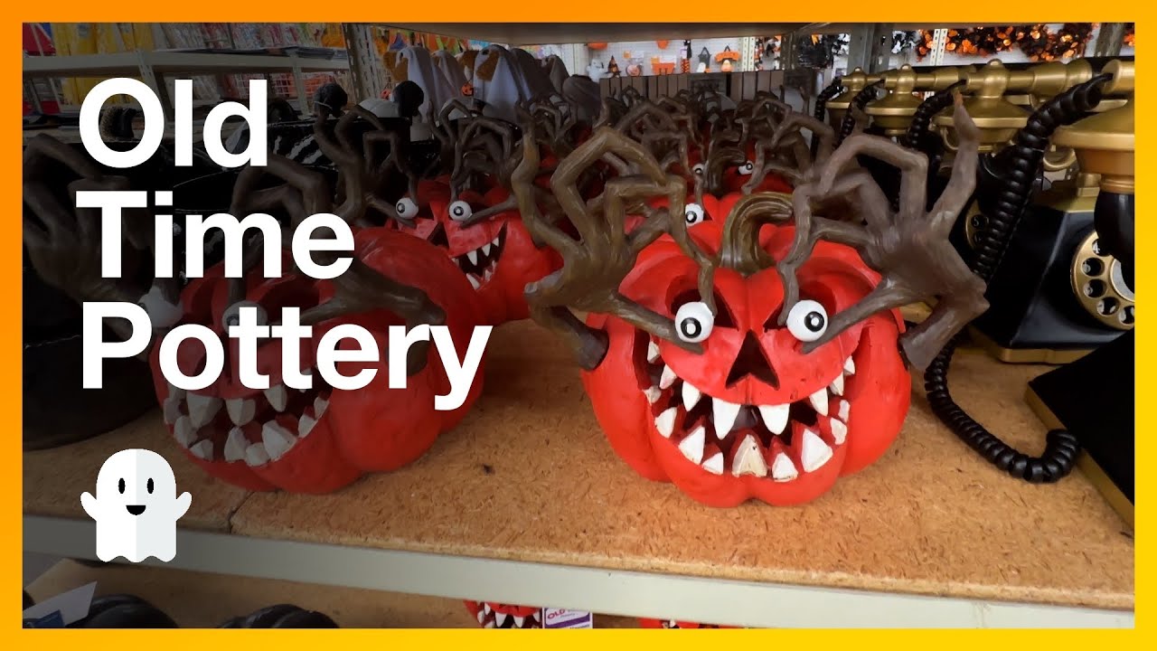 Halloween at Old Time Pottery Store 2023, Decor Walkthrough