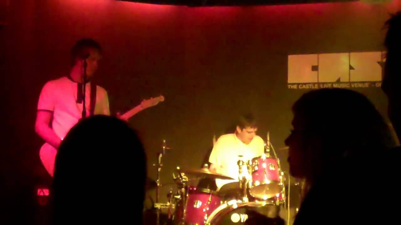 BOURBON STREET BEAT @ THE CASTLE OLDHAM 15/10/2010