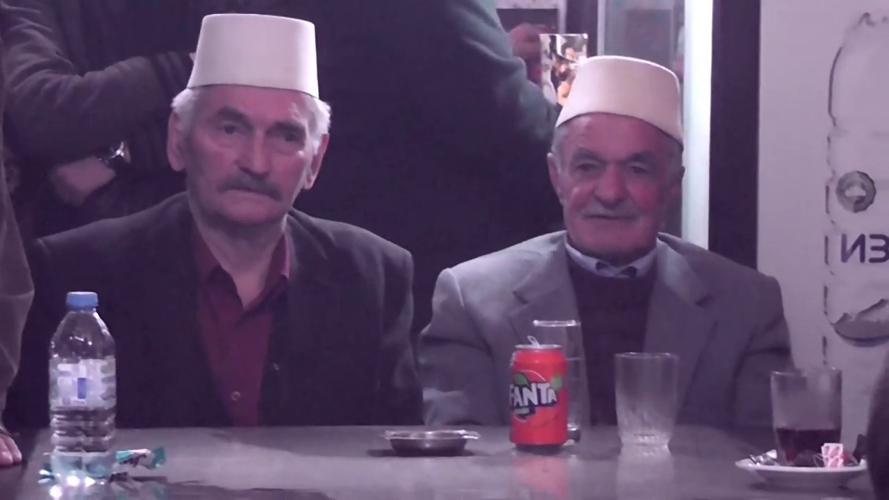 Valle me kavalla 1