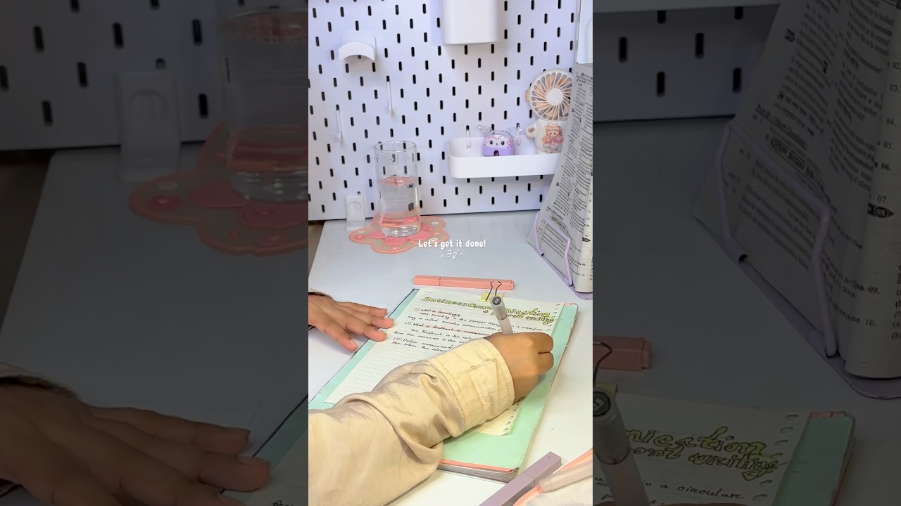 Study with me!📝👩🏻&zwj;💻 #study #studymotivation #studywithme #shorts #short #shortvideo #shortsfeed