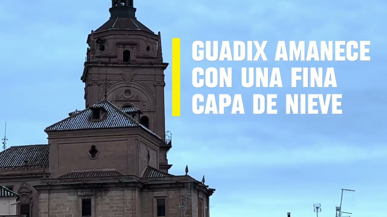 ❄️ Así ha amanecido Guadix hoy… ¡tejados cubiertos de nieve! | El tiempo en Andalucía