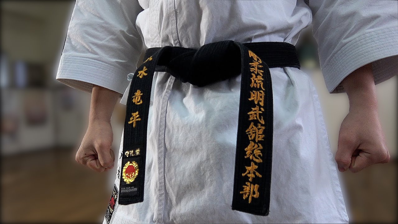How to tie the obi so that it doesn't come off.｜Ryuhei Yagi　八木竜平｜gojyu-ryu 剛柔流｜絶対に解けない帯の結び方