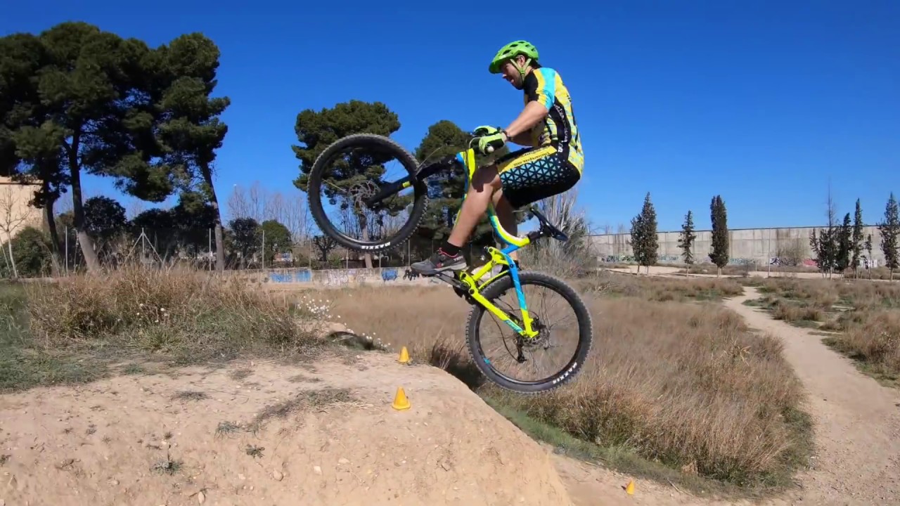 Curso avanzado de Enduro MTB por Nacho Fortón y ABB en Zaragoza con Enduro SingleTracks.