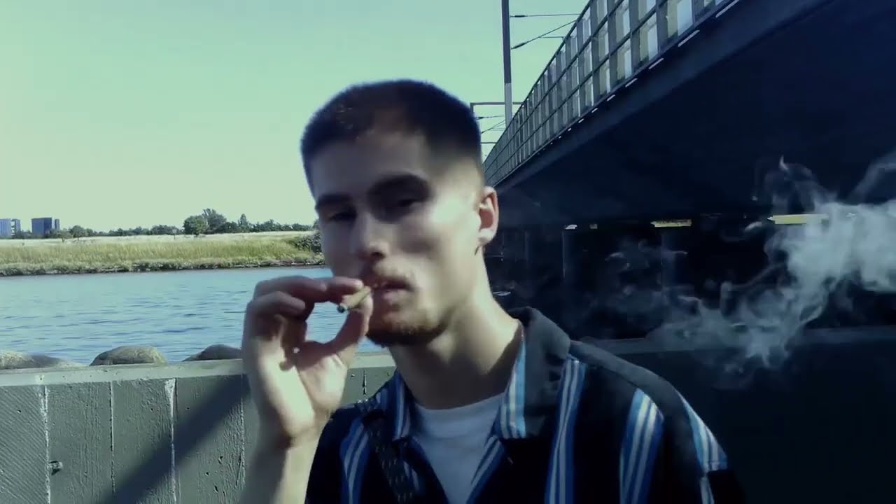 Amar X B Wood$ - Flydende (prod. indicaviar)