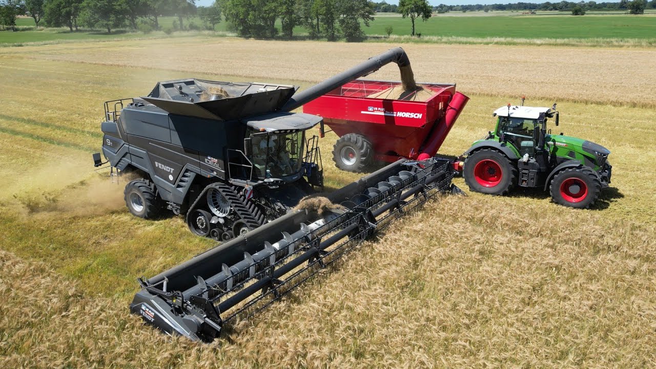 FENDT IDEAL 9T beim Gerste dreschen / Abfahrer FENDT 942 mit ein HORSCH Titan 34 UW / Ernte 2025  4K