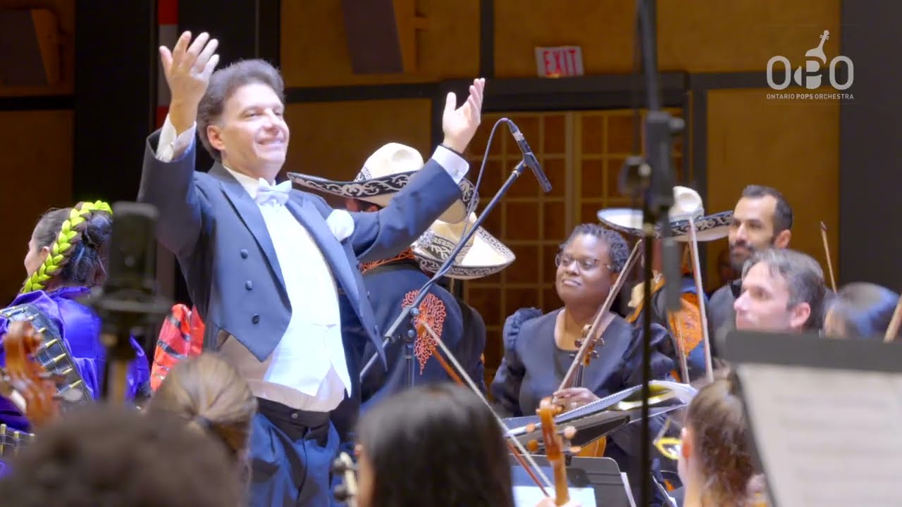 Huapango by Moncayo (The Mexicans Folk Ballet). Carlos Bastidas, conductor, Ontario Pops Orchestra.