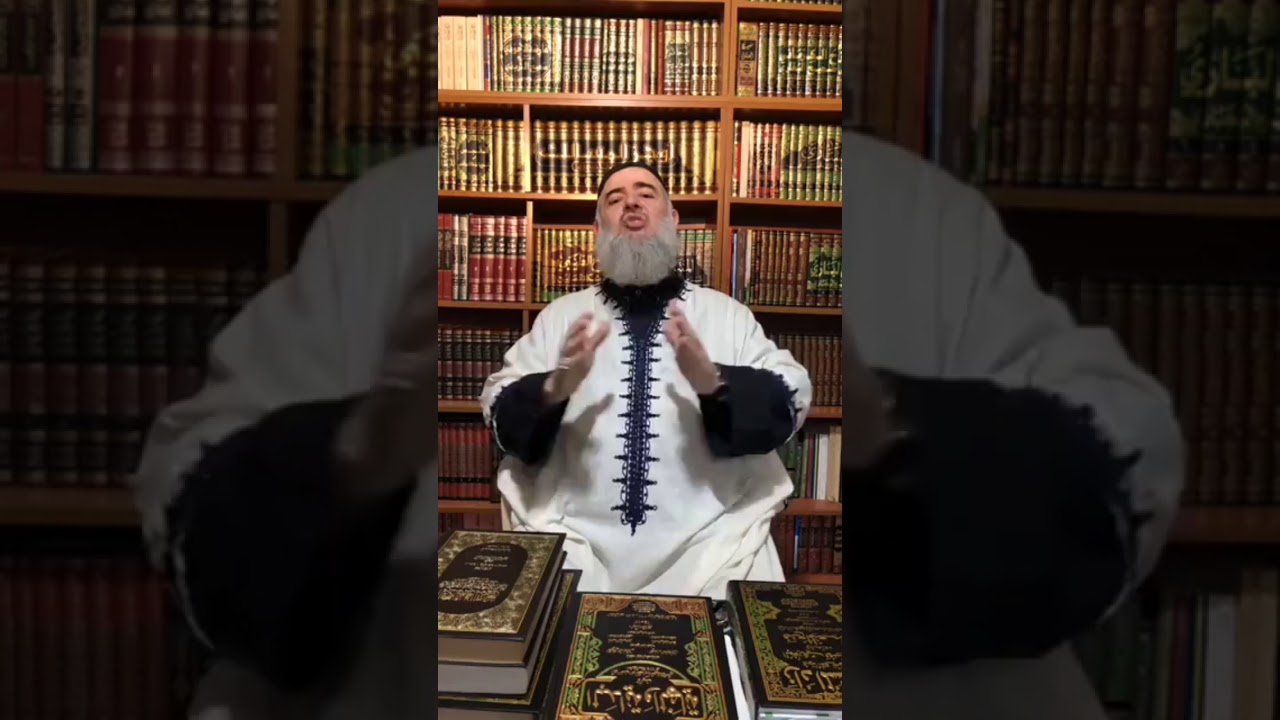 دليل على التبرك من مقام إبراهيم  