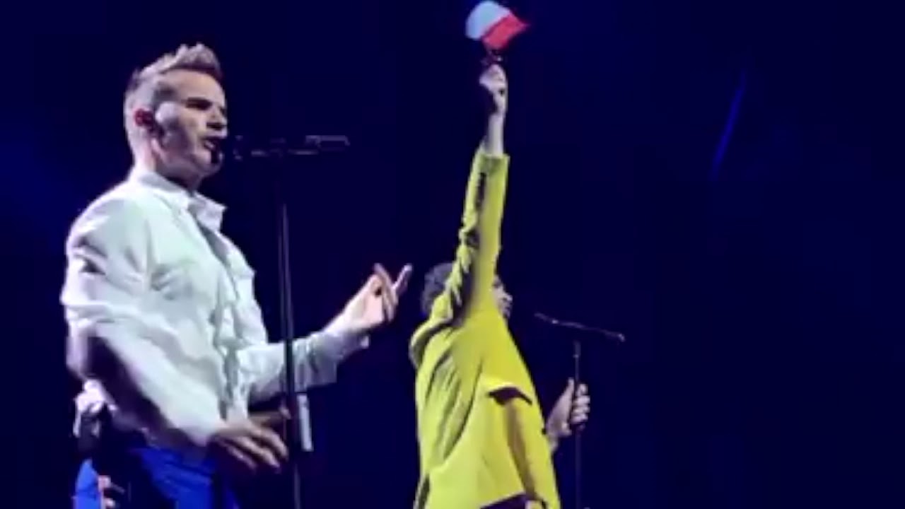 Take That - Patience - Paris Live (30th Anniversary - Greatest Hits Tour)