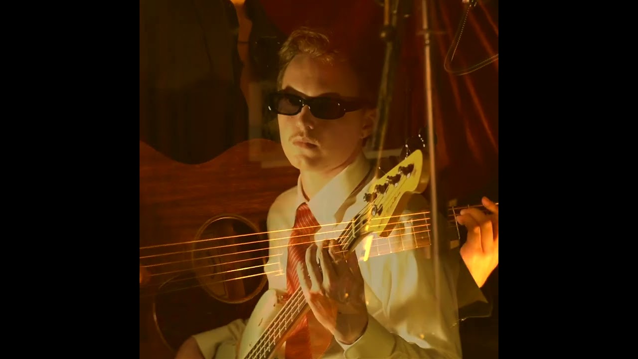 Sourflour - Walking After You (Foo Fighters cover)
