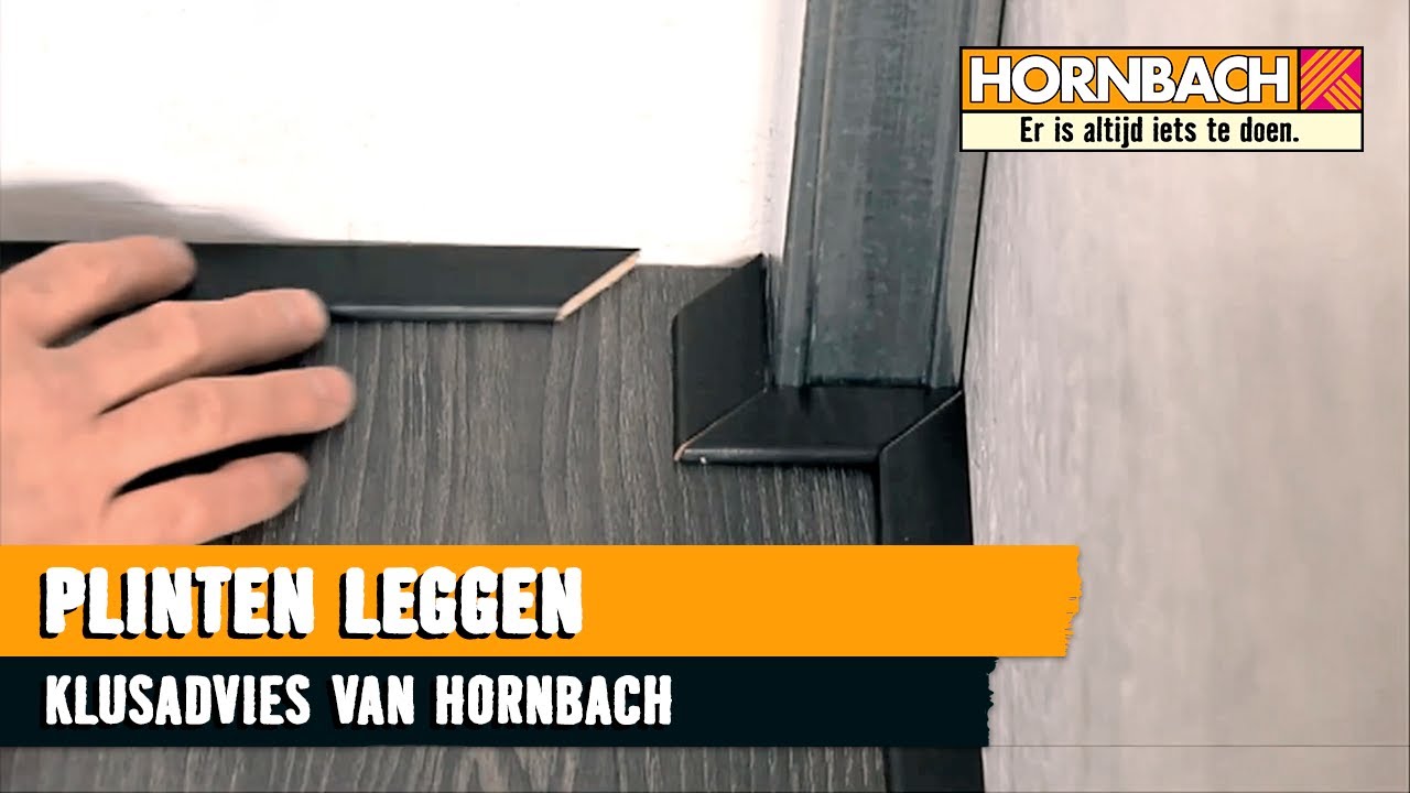 Plinten leggen op laminaat met HORNBACH