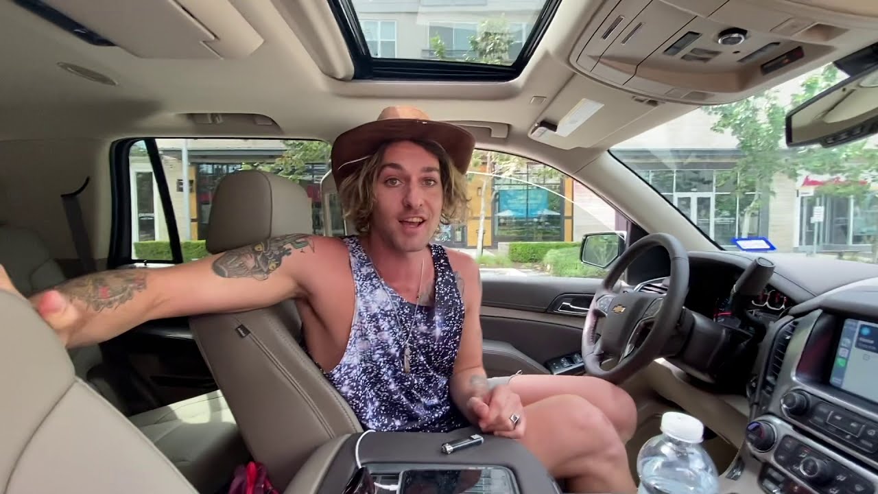 SHOOTING GUNS AT REDS INDOOR RANGE