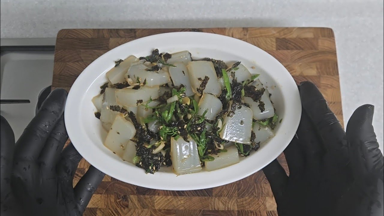 이 조합 몰랐으면 손해… 미나리 청포묵무침 제대로 만드는 법