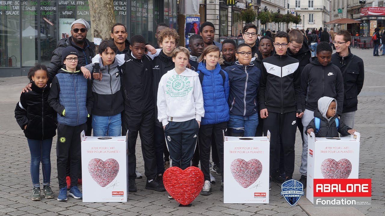 Ramassage de canettes avec le Sporting Club de Nantes