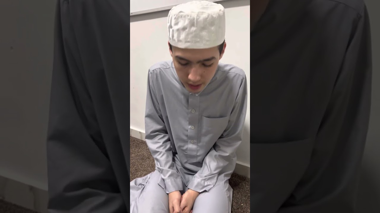 ما تيسر من سورة البقره جمعا بالعشر للطالب محمد أيوب من أوزبكستان ، من طلاب الشيخ محمد عبيد .