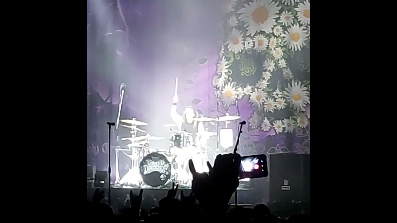THE DEAD DAISIES           Z7 Pratteln 🇨🇭 27.07.2022       Drum solo Brian Tichy