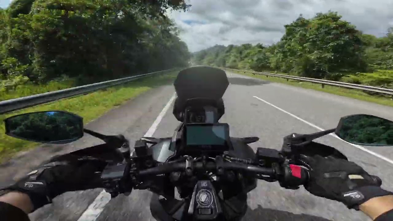 #103 | HONDA ADV 350 POV