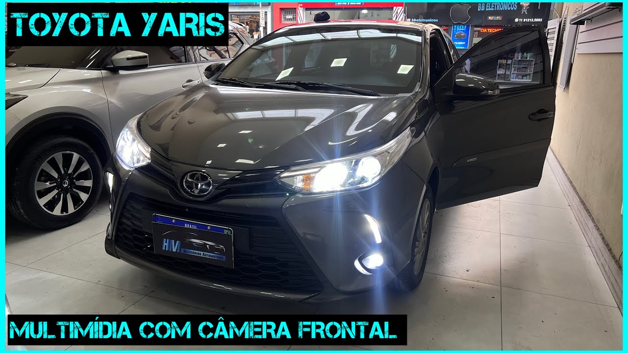 TOYOTA YARIS, Multimídia com câmera frontal e vários acessórios