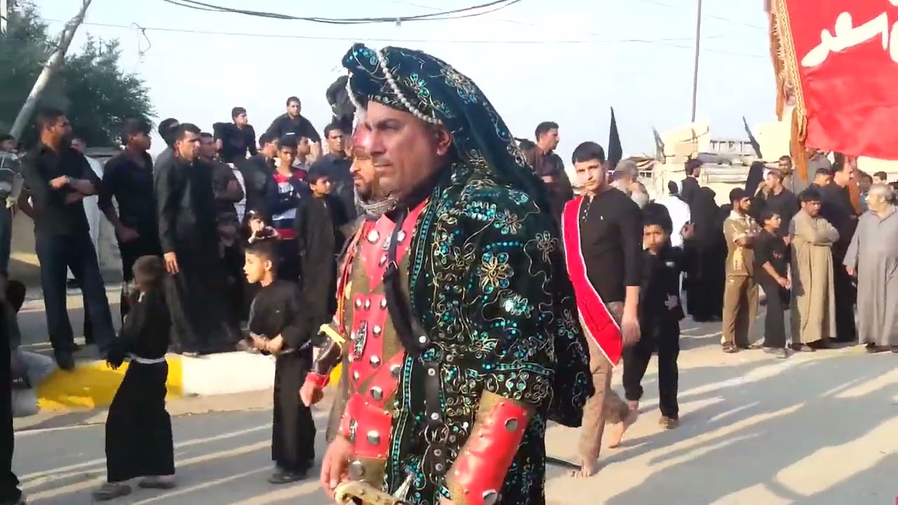 موكب جمهور طرف السوق في قضاء الشاميه لسنة ٢٠١٣ م من الارشيف