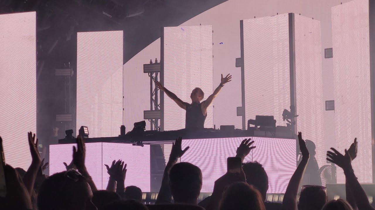 ARMIN VAN BUUREN @ USHUAIA IBIZA 2025