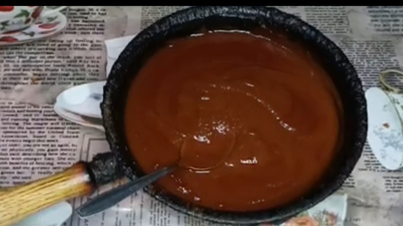 Salsa de Tamarindo con chile de Árbol y chile Mora