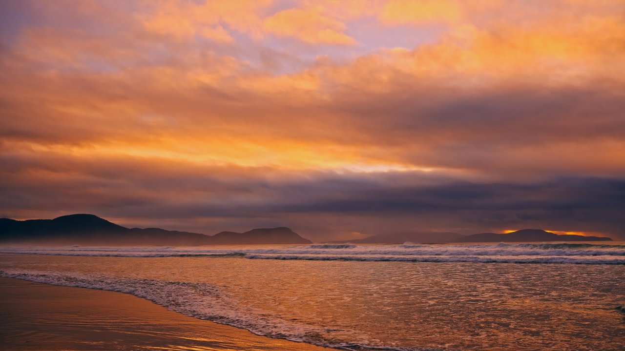 Dreamy Sunset on a Remote Beach with Ocean Spray & Waves | Relaxing ASMR for Deep Sleep | 3H in 4K