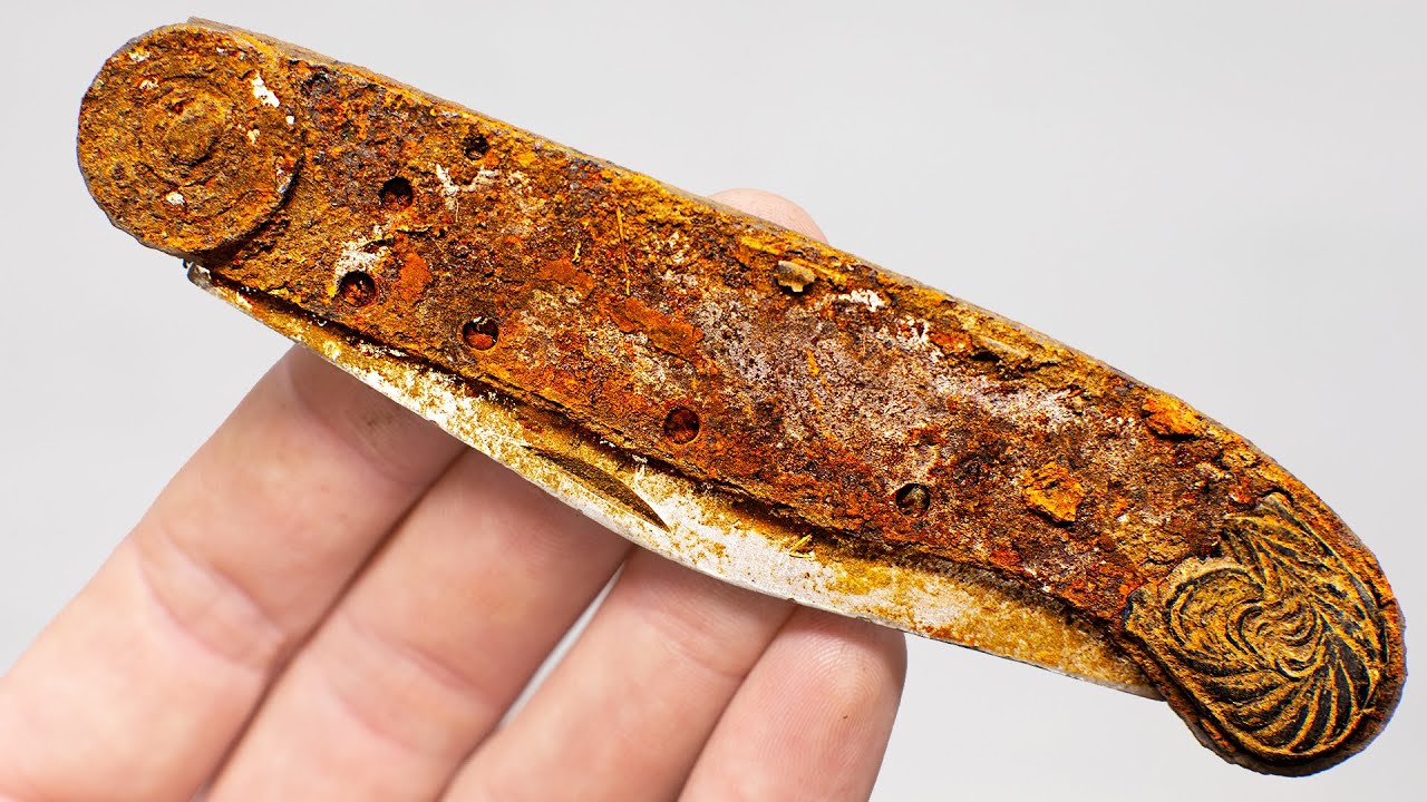 Vintage Rusty Pocket Knife Restoration. Awesome Transformation