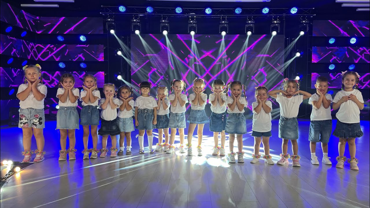 Elena’s Dance Studio - TikTok
