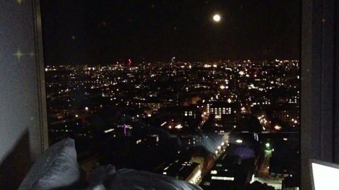 말하지 않아도 되는 밤 | Rainy Night Piano & Soft Humming