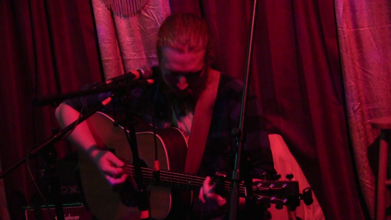 Tyler Childers HELP ME MAKE IT THROUGH THE NIGHT @ Flicker 1-5-17