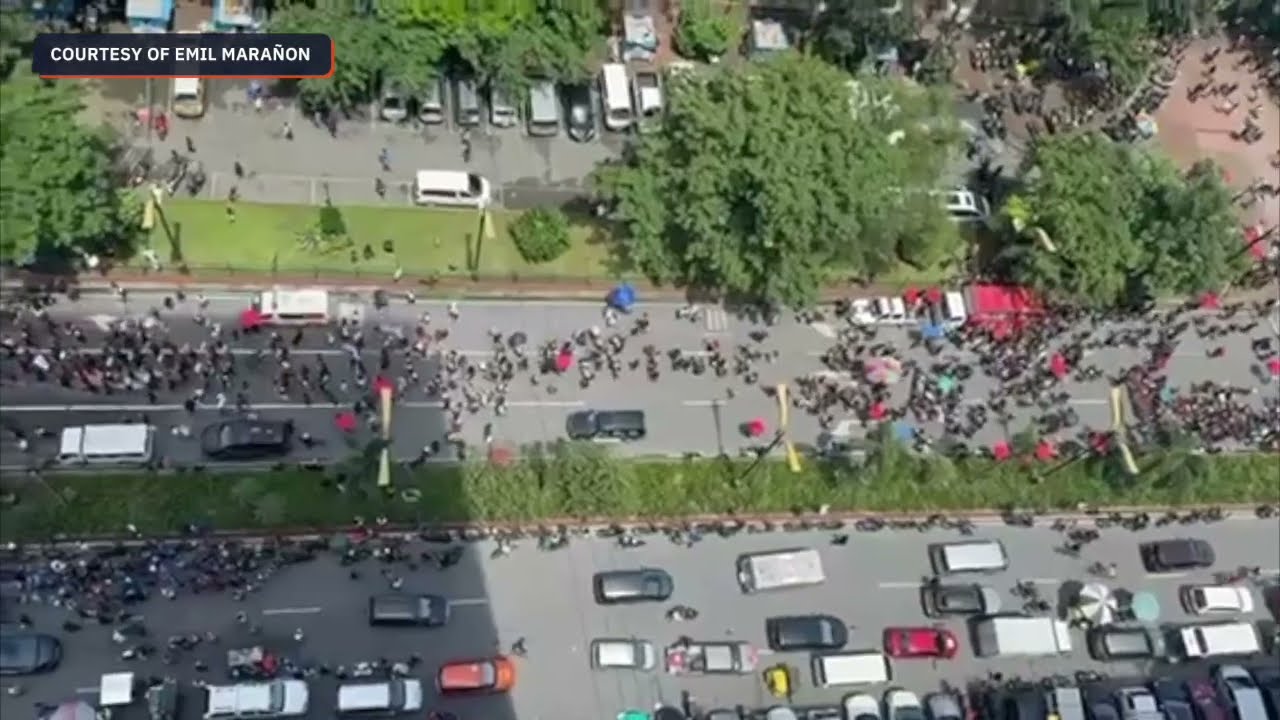 Aerial view of protest crowd at Luneta