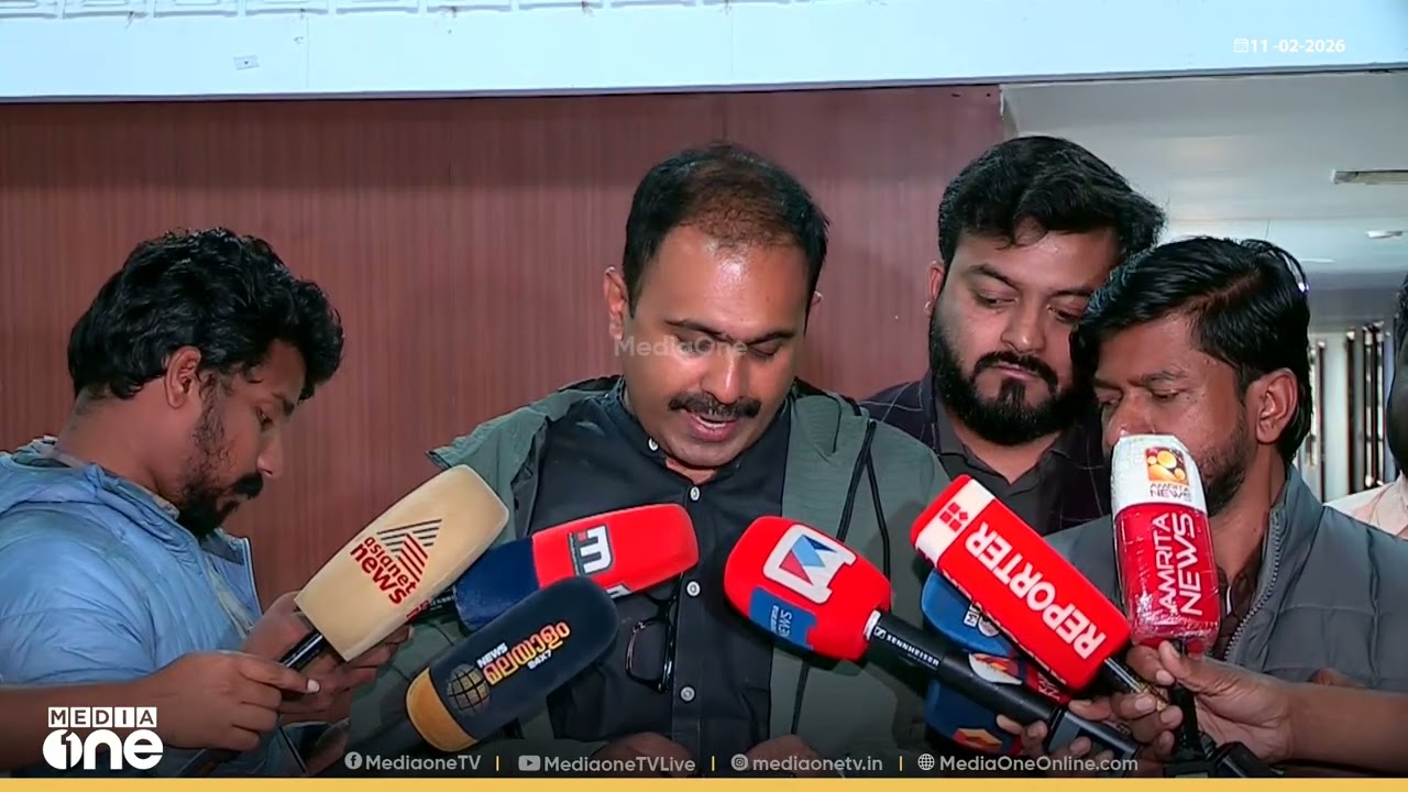 'അഭിനവ തോൽക്കുന്ന മുഖ്യമന്ത്രി സ്ഥാനാർഥിയായ ശൈലജ ടീച്ചർ നുണപറയുകയാണ്...'