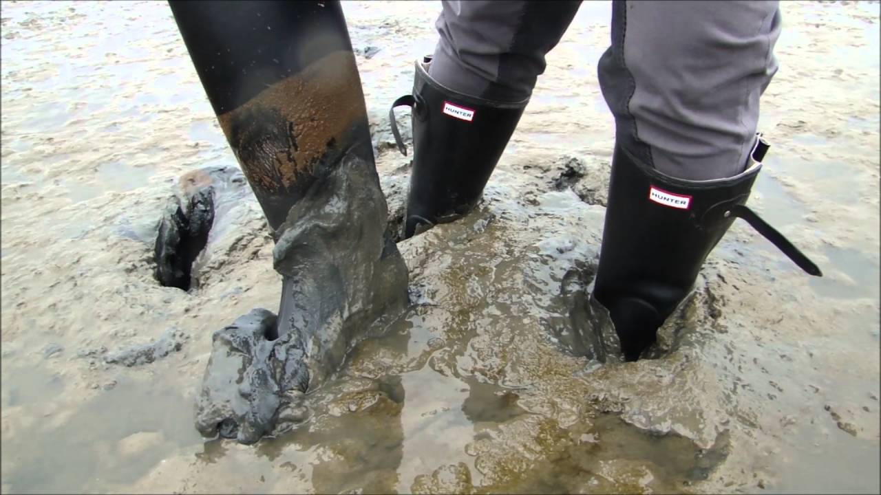 Getting stuck rescuing stuck boots