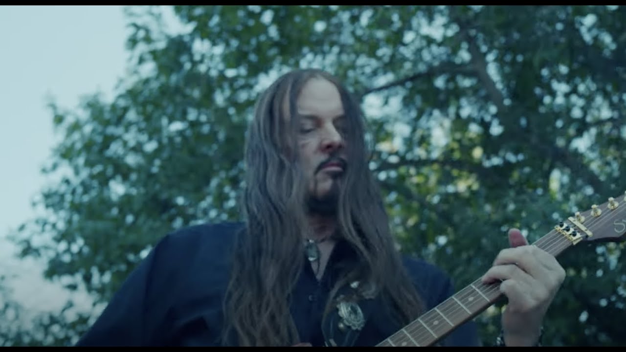 Black Swan - "Eagles Fly" - Official Video (Robin McAuley, Reb Beach, Jeff Pilson, Matt Starr)