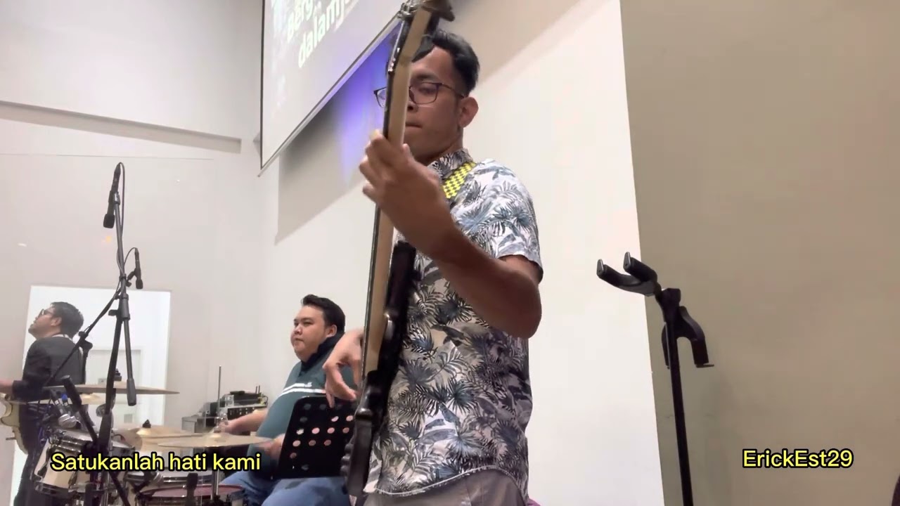 Satukanlah Hati Kami (Bass Cam by ErickEst29)