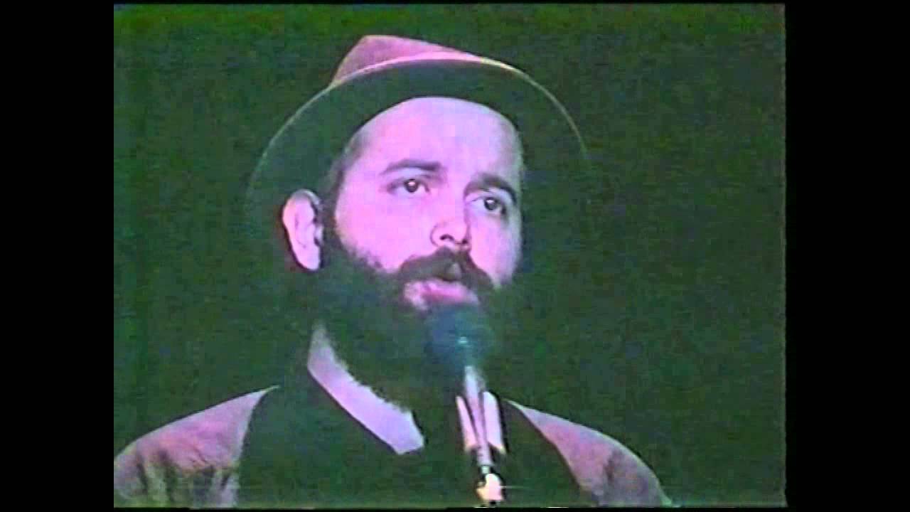 Carlos Varela - Espantapájaros (en el Karl Marx)