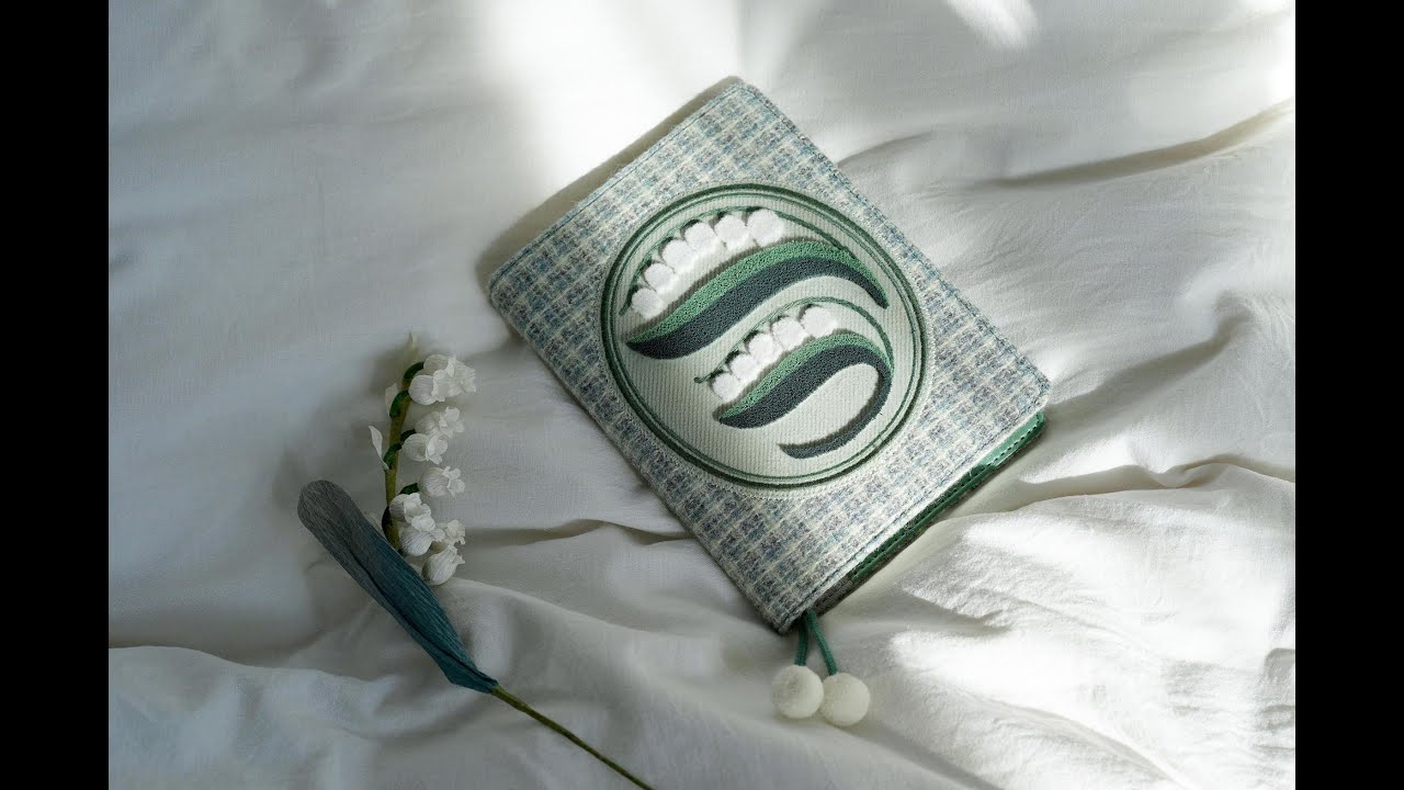 PAPERMOOD  [Muguet] Classic Notebook Cover