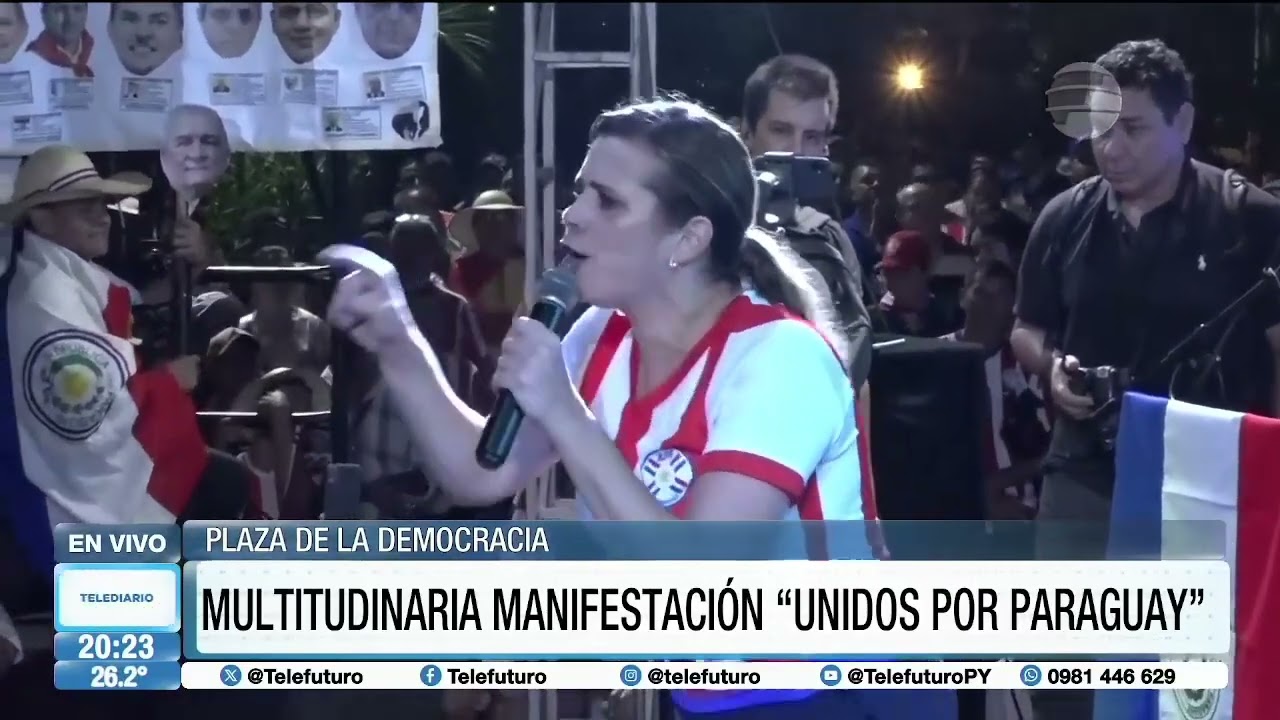Multitudinaria marcha 