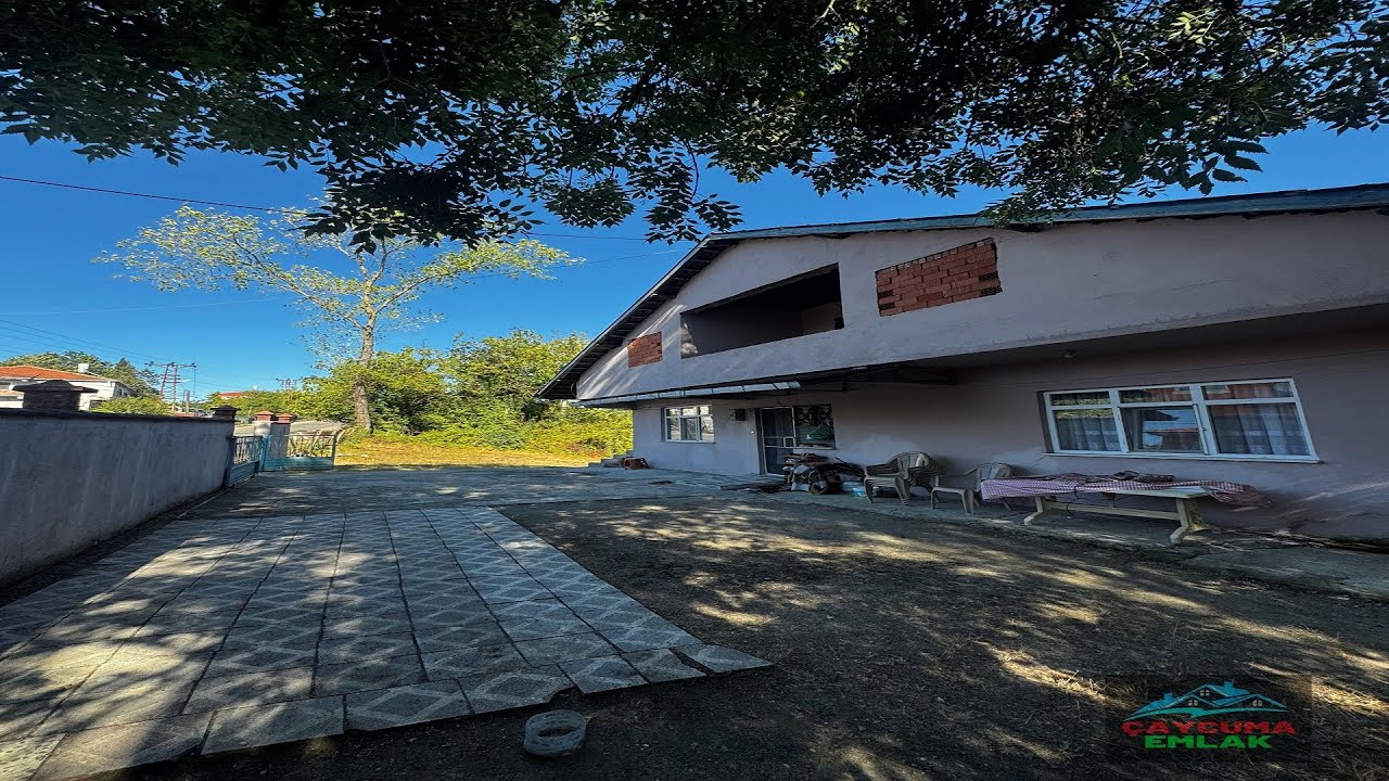ÇAYCUMA KORAMANLAR KÖYÜNDE MÜSTAKİL EV + 690m2 BAHÇESİn