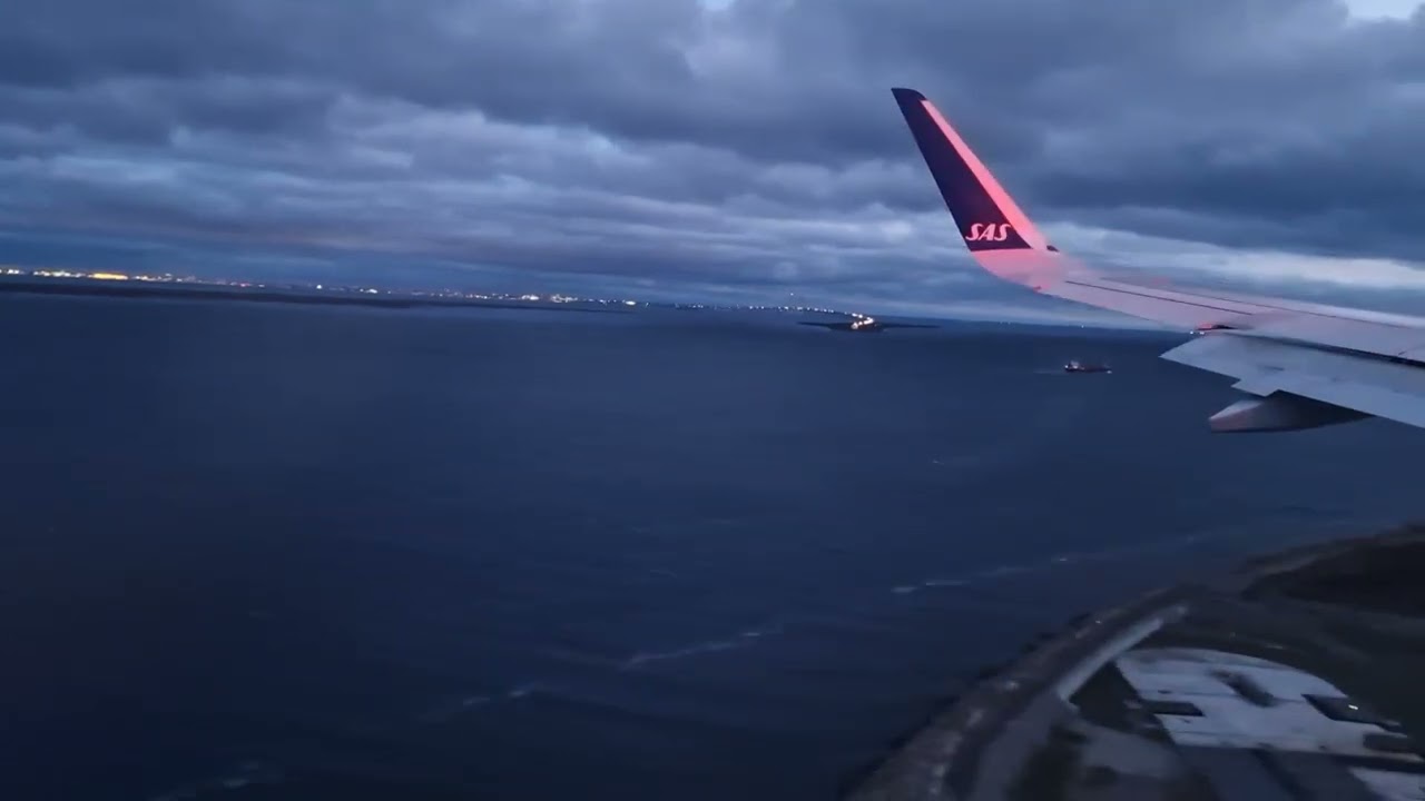 SAS Scandinavian Airlines SK1471 OSL-CPH SE-ROJ Landing