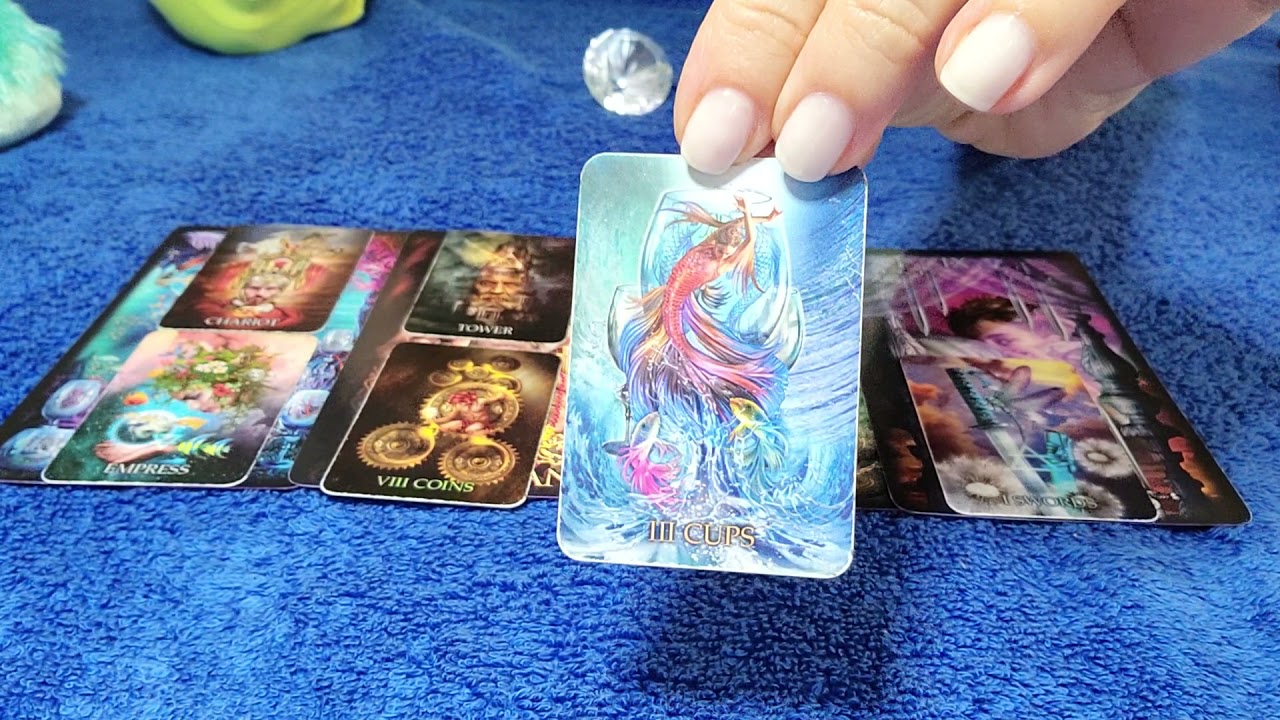 PISCES - THEY'RE IN LOVE WITH YOU! WORRYING A LOT ABOUT UPCOMING CHANGES 💌 OCTOBER 2021 TAROT READ