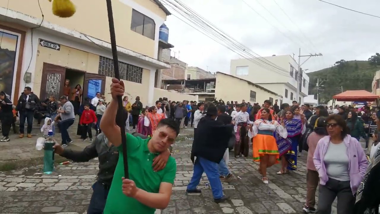 Carnaval de Guamote 2025 orquesta la QuintaDimensión donada por el dr Fabián Bacón