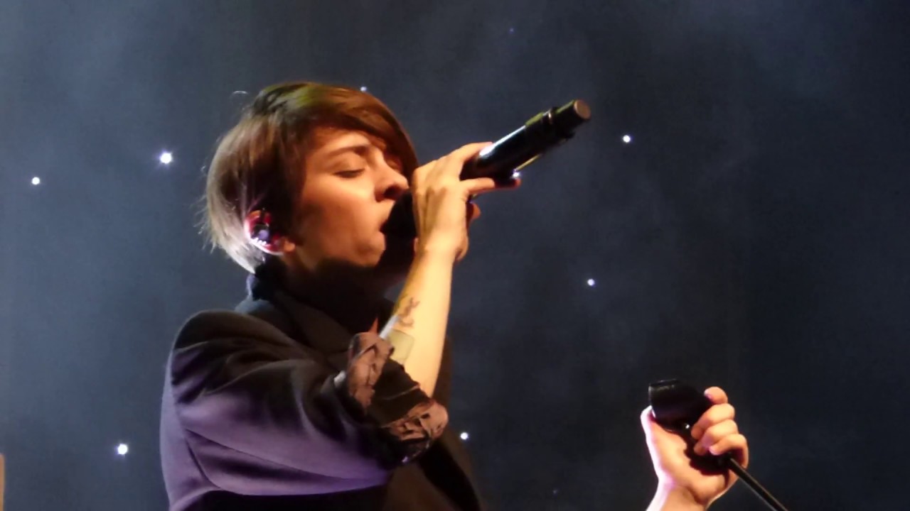 18/21 Tegan & Sara - Tegan is a Pleaser + Living Room @ Balboa Theatre, San Diego, CA 10/20/17