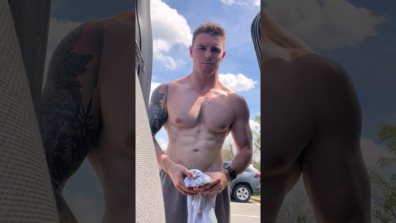 Wesley Whaley's BOD'S BODYING!!! 😜😋